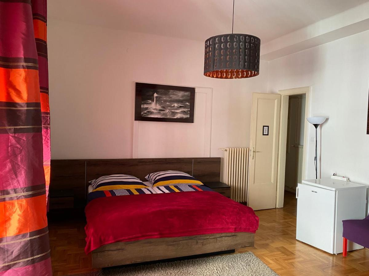 Monolit Budapest Center Guesthouse Extérieur photo