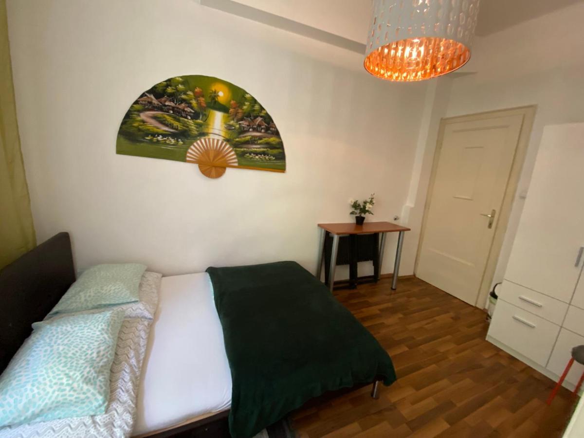 Monolit Budapest Center Guesthouse Extérieur photo