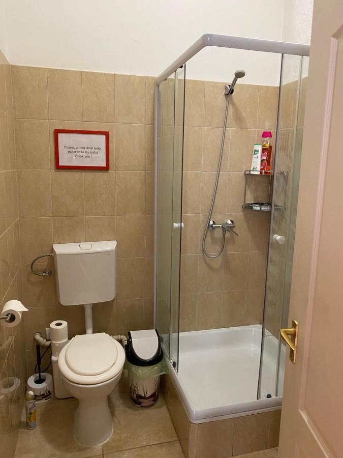 Monolit Budapest Center Guesthouse Extérieur photo