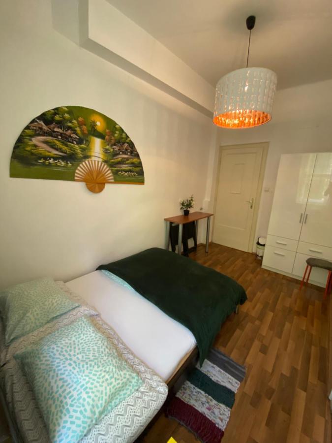 Monolit Budapest Center Guesthouse Extérieur photo