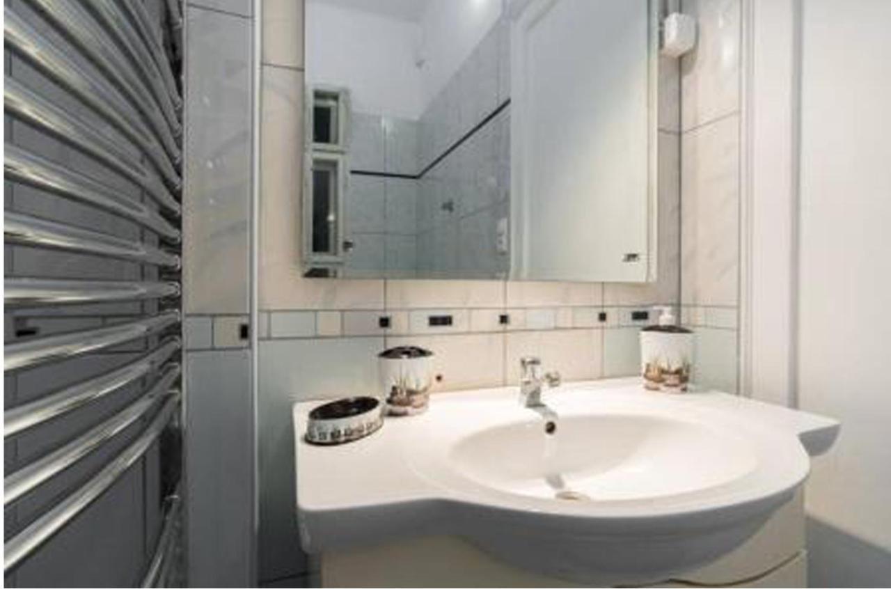 Monolit Budapest Center Guesthouse Extérieur photo