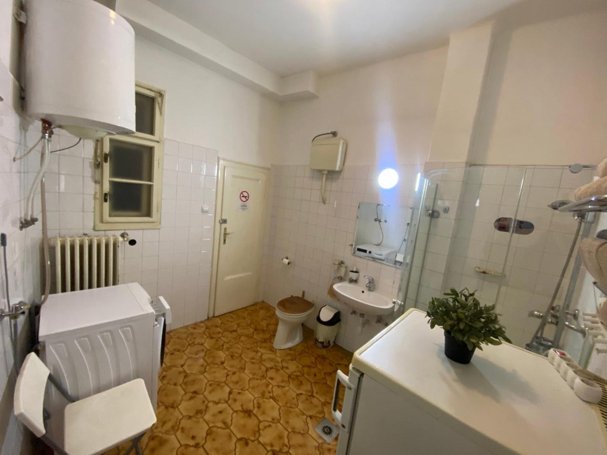 Monolit Budapest Center Guesthouse Extérieur photo