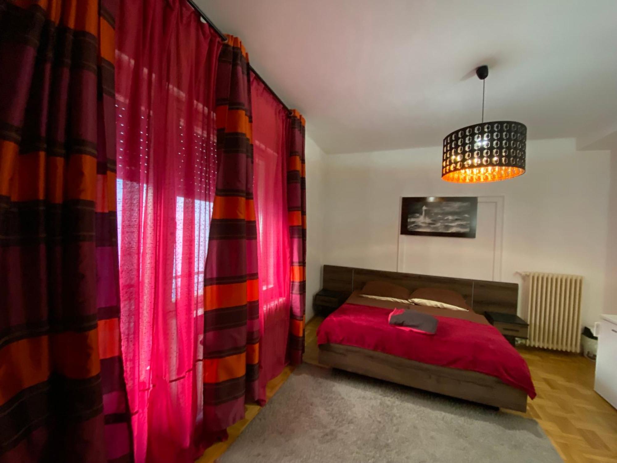 Monolit Budapest Center Guesthouse Extérieur photo
