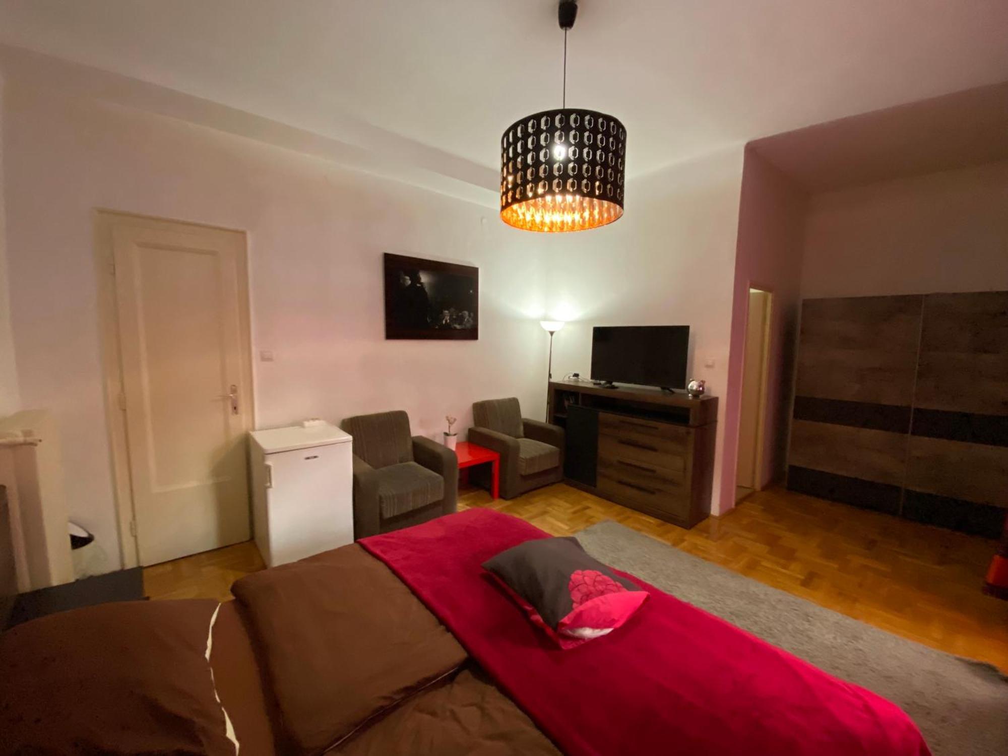Monolit Budapest Center Guesthouse Extérieur photo